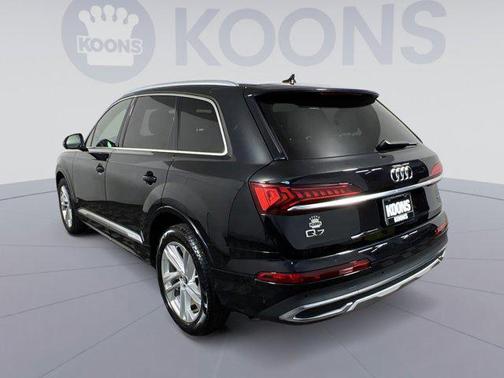 2021 Audi Q7 55 Premium
