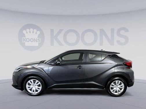 2021 Toyota C-HR LE