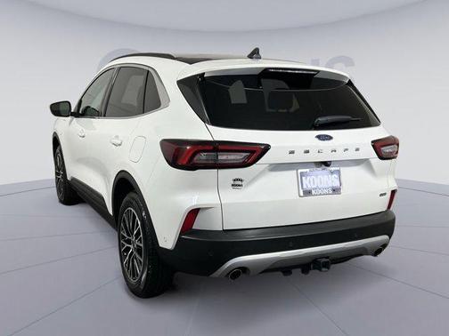 2024 Ford Escape PHEV SE