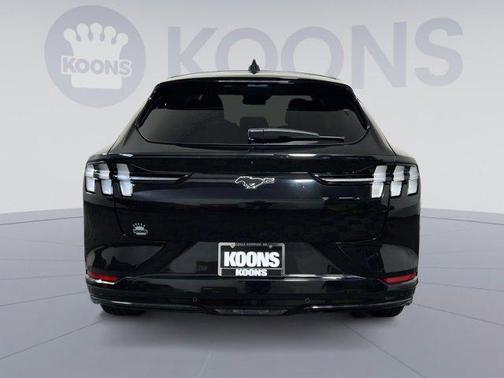 2022 Ford Mustang Mach-E Premium