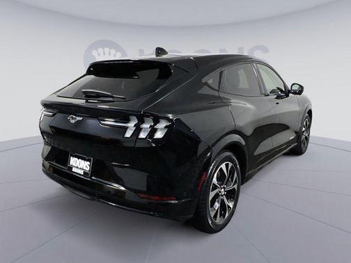 2022 Ford Mustang Mach-E Premium