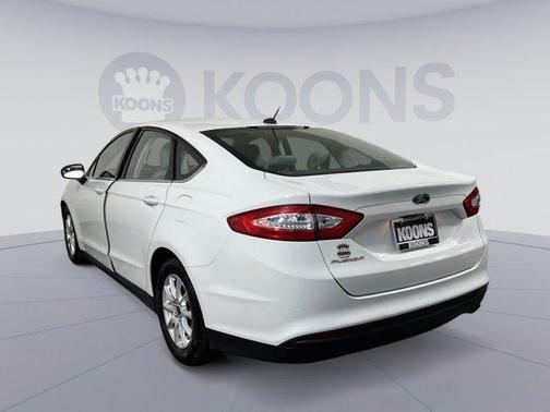 2015 Ford Fusion S