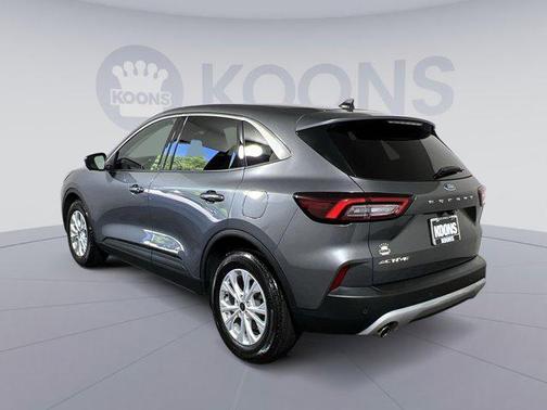 CARBONIZED GRAY METALLIC 2023 Ford Escape Active