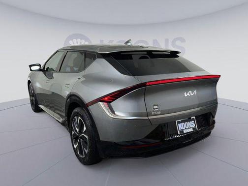 2024 Kia EV6 Wind