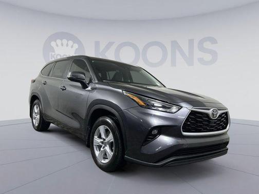 2024 Toyota Highlander LE