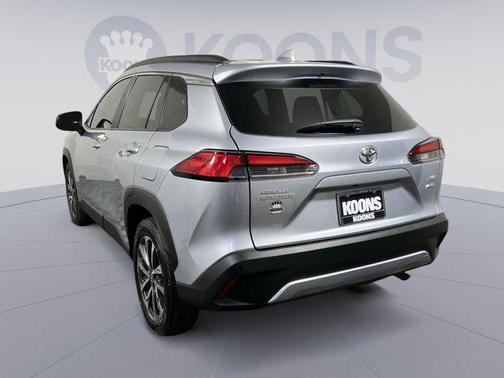 2024 Toyota Corolla Cross XLE