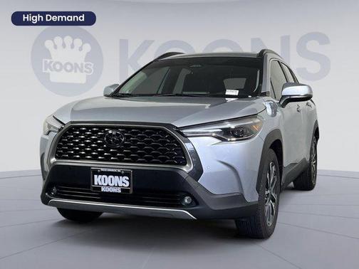 2024 Toyota Corolla Cross XLE