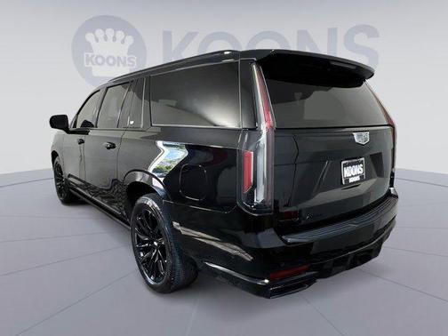 2023 Cadillac Escalade ESV Sport Platinum