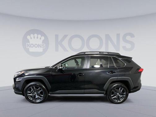 2023 Toyota RAV4 Adventure