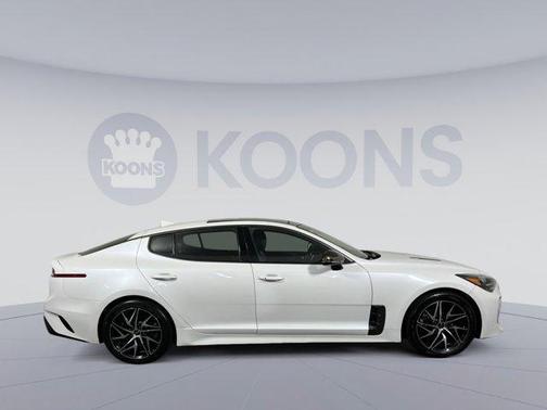 2022 Kia Stinger GT-Line