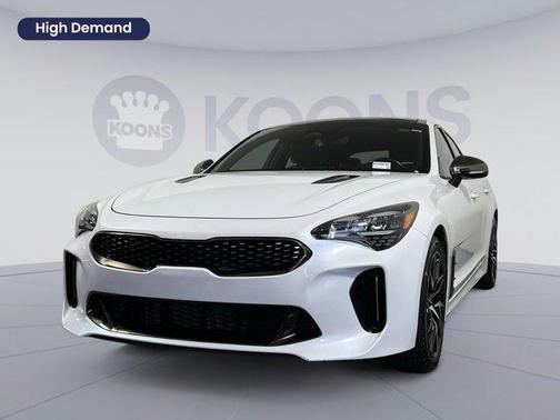 2022 Kia Stinger GT-Line