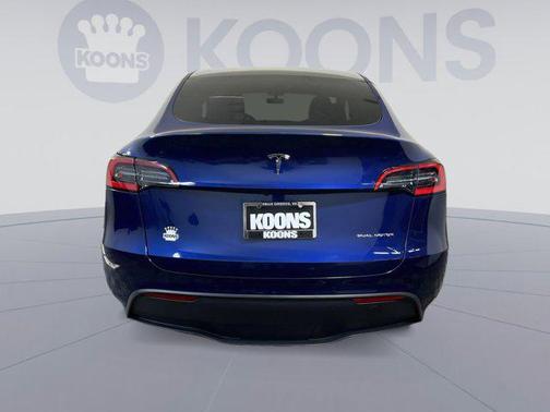 2021 Tesla Model Y Long Range Dual Motor All-Wheel Drive