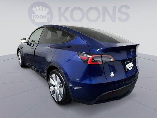 2021 Tesla Model Y Long Range Dual Motor All-Wheel Drive