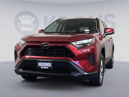 2022 Toyota RAV4 XLE