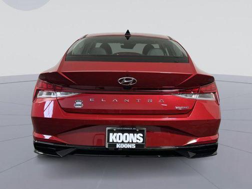 2023 Hyundai ELANTRA Limited