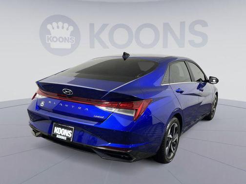 2023 Hyundai ELANTRA Limited