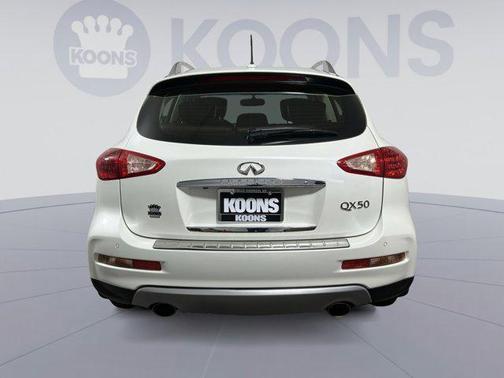 2016 INFINITI QX50 Base