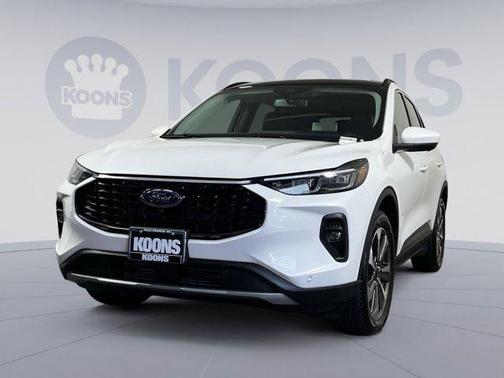 2025 Ford Escape Platinum