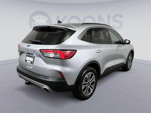 2020 Ford Escape SEL