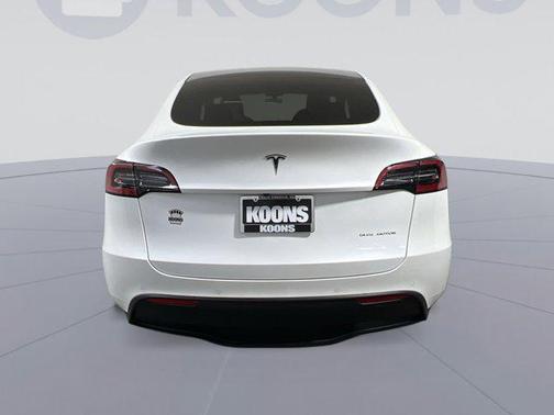 2021 Tesla Model Y Long Range Dual Motor All-Wheel Drive