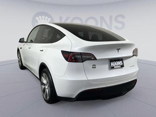 2021 Tesla Model Y Long Range Dual Motor All-Wheel Drive