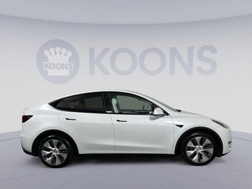 2021 Tesla Model Y Long Range Dual Motor All-Wheel Drive