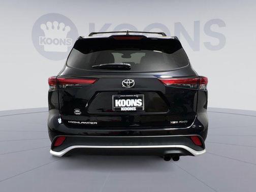 2023 Toyota Highlander XSE