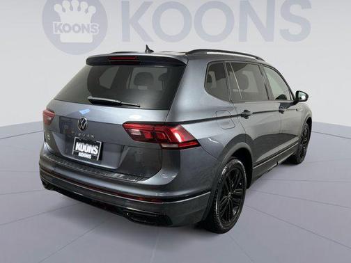 2022 Volkswagen Tiguan 2.0T SE R-Line Black