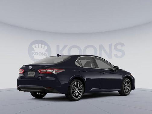 2022 Toyota Camry XLE
