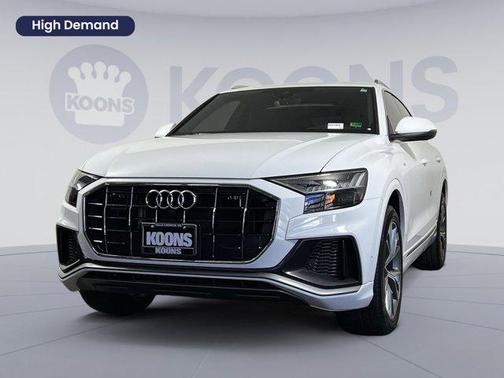 2023 Audi Q8 55 Premium Plus