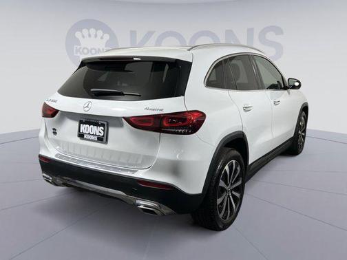 2021 Mercedes-Benz GLA 250 Base 4MATIC