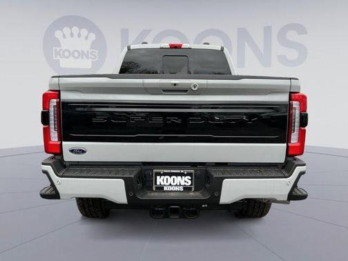 2026 Ford F-250 Platinum