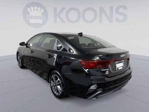2022 Kia Forte LXS