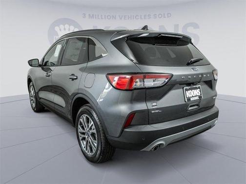 Photo 3 of 43 of 2022 Ford Escape SEL