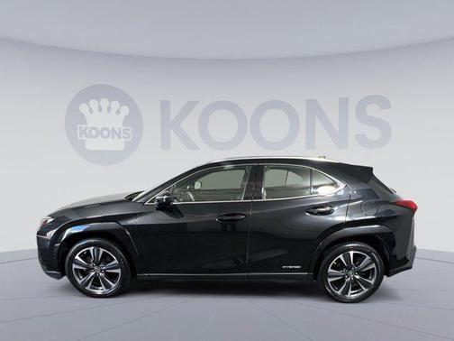 2022 Lexus UX 250h Base