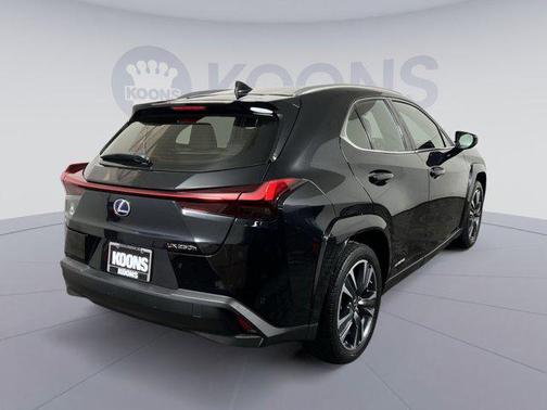 2022 Lexus UX 250h Base