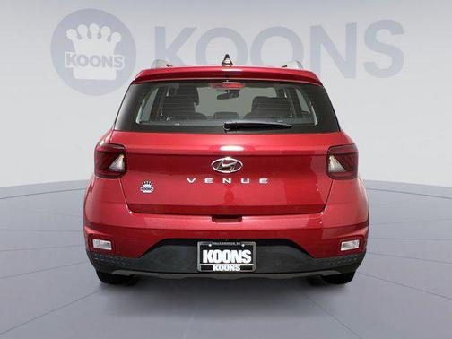 2022 Hyundai VENUE Limited
