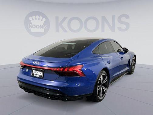 2022 Audi e-tron GT Prestige
