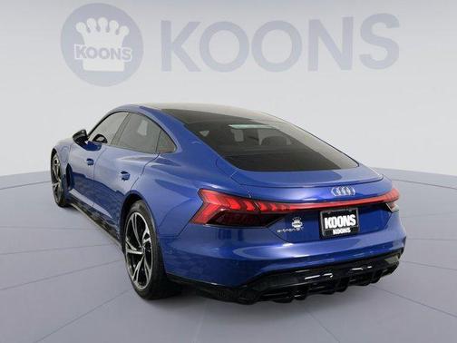 2022 Audi e-tron GT Prestige