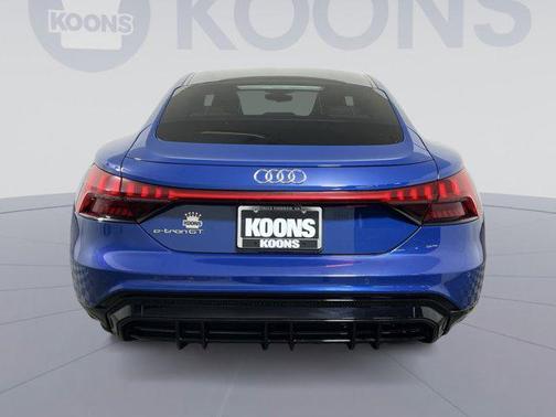 2022 Audi e-tron GT Prestige