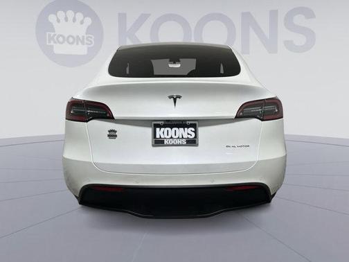 2020 Tesla Model Y Long Range Dual Motor All-Wheel Drive