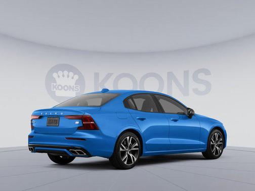 2021 Volvo S60 T5 Momentum