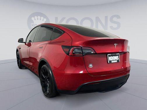 2021 Tesla Model Y Long Range Dual Motor All-Wheel Drive