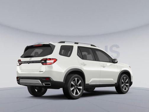 2023 Honda Pilot Touring 8-Passenger