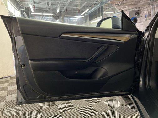 2022 Tesla Model 3 Standard Range