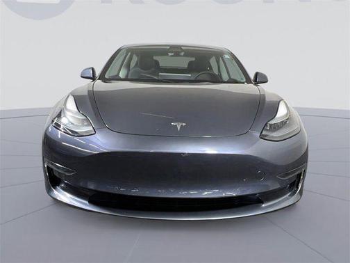 2022 Tesla Model 3 Standard Range