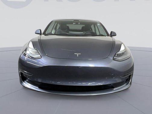 2022 Tesla Model 3 Standard Range