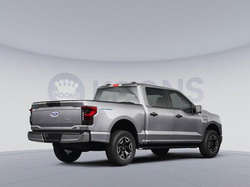 2023 Ford F-150 Lightning XLT