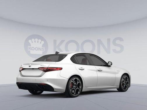 2022 Alfa Romeo Giulia Veloce