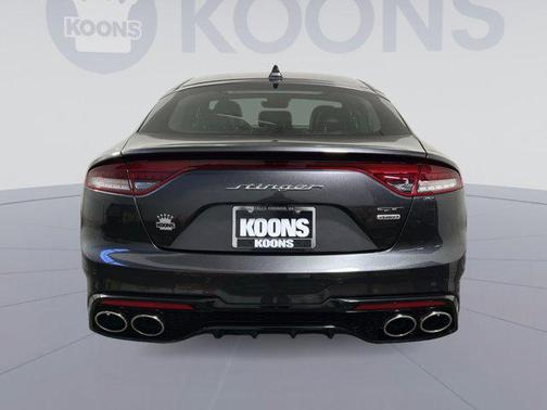 2022 Kia Stinger GT1